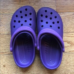 Purple Crocs Women’s Size 5